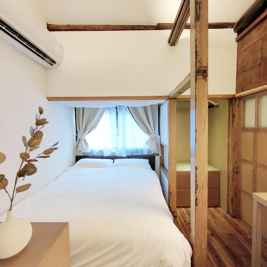 Jerry's Mazehut Hostel Tainan Exterior foto
