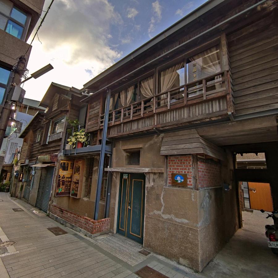 Jerry's Mazehut Hostel Tainan Exterior foto